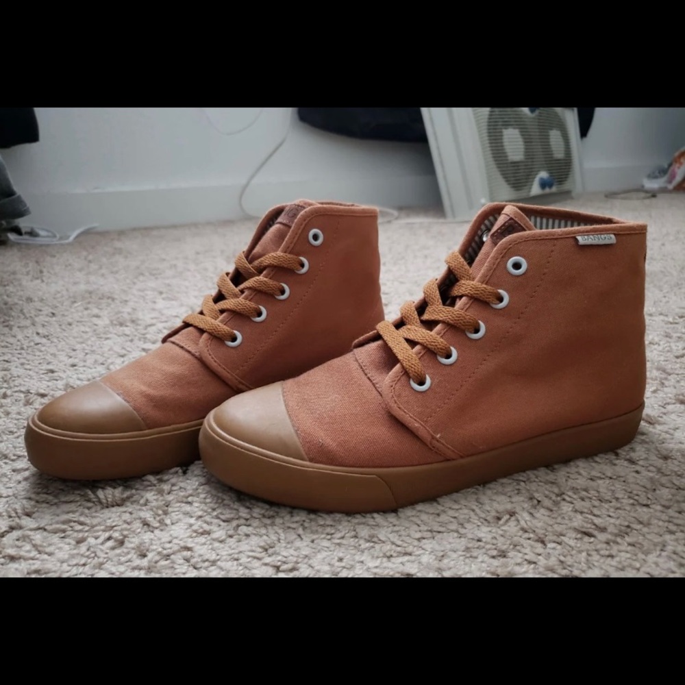 Bangs high top shoes